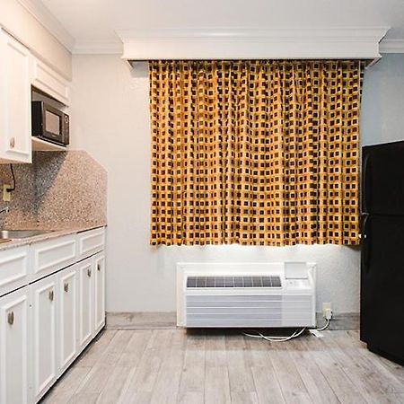 Executive Inn Bacliff Esterno foto