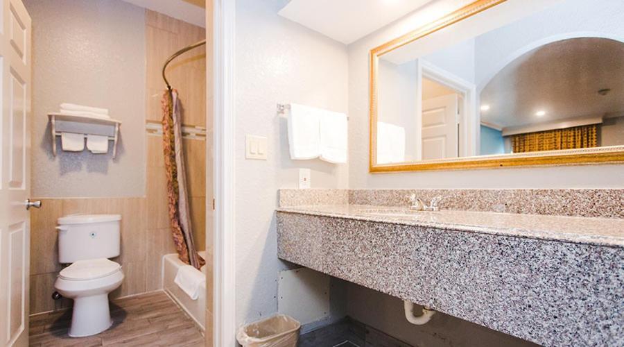 Executive Inn Bacliff Esterno foto